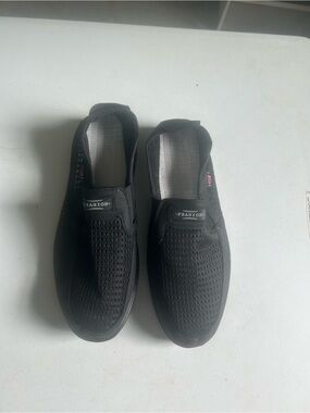 Men's Black Slip-On Mesh Loafers by